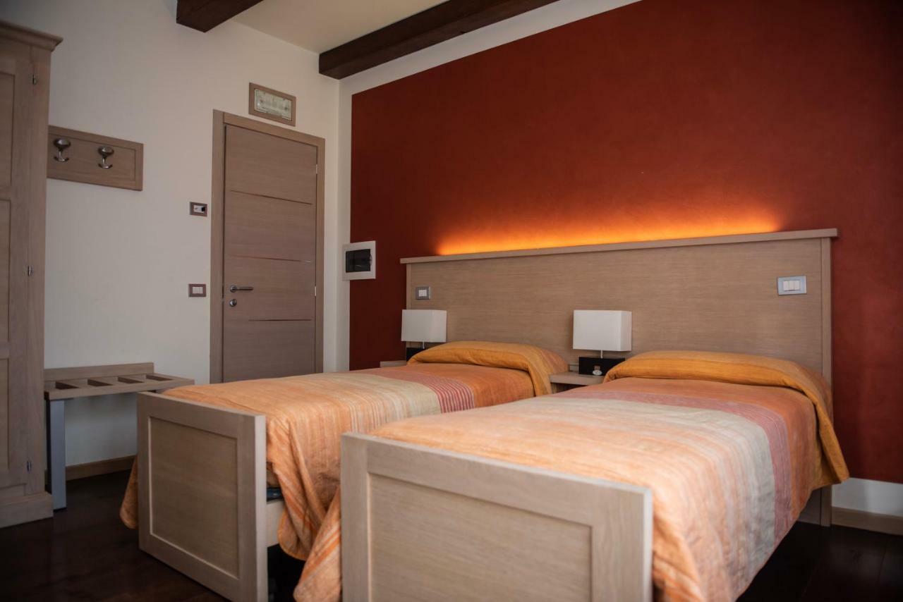 Hotel - Bar Da Natale Paesana المظهر الخارجي الصورة